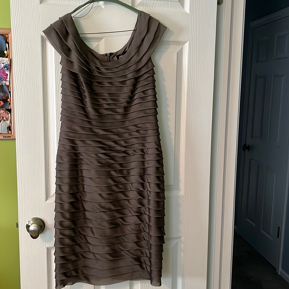 Adrianna Papell Dress - Size 10